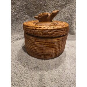 Vintage South Asian Hand Woven Trinket Basket With Wooden Bird Duck 3.5" Lid